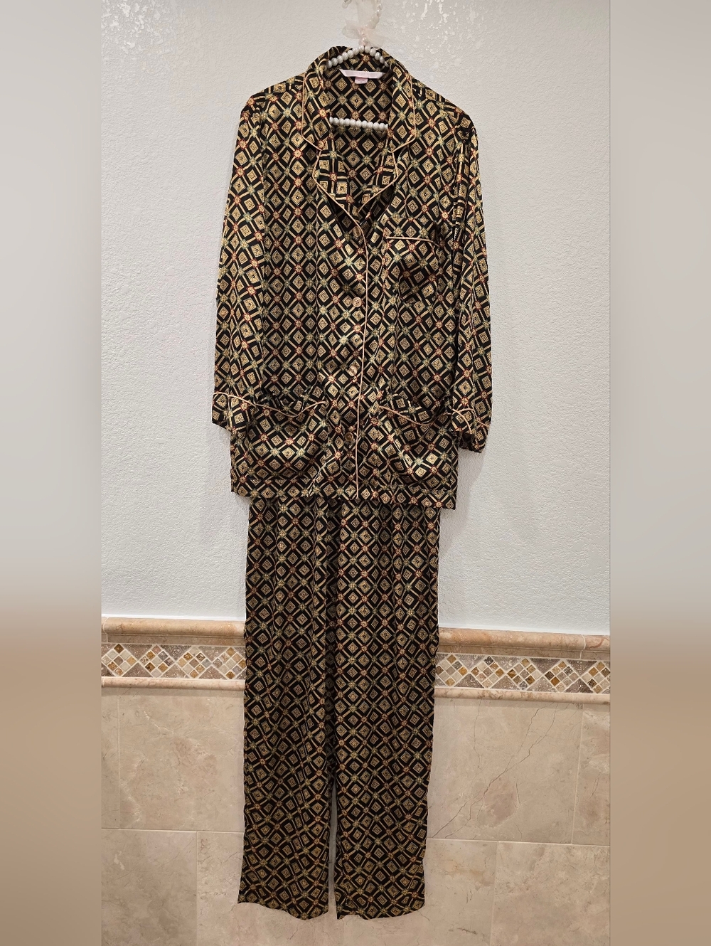 vintage Victoria's Secret pajama set black gold geometric pattern S